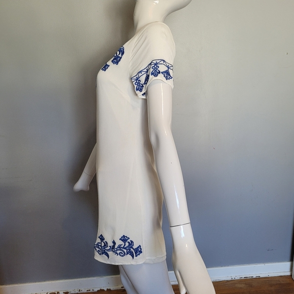 Lulus Tale to Tell Blue and Ivory Embroidered Shift Dress, VGUC, Size S - Picture 5 of 9